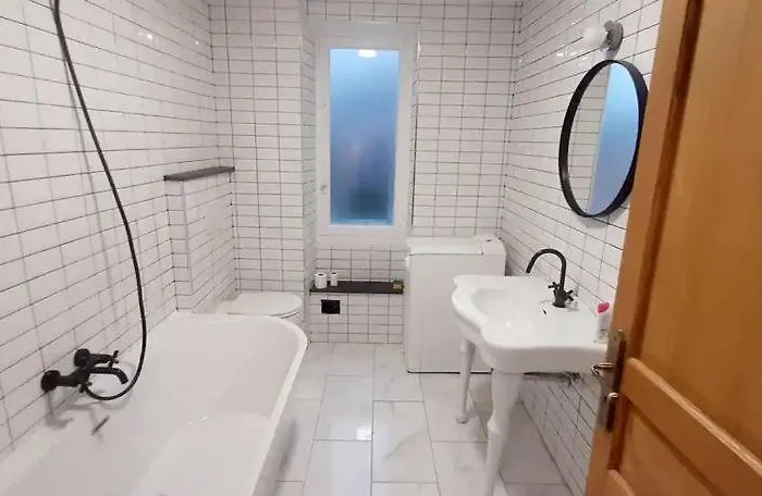 Elegant, Lumineux,central 2pieces A 200m De La Apartment Menton